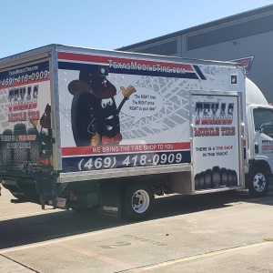 Texas Mobile Tire Truck Wrap